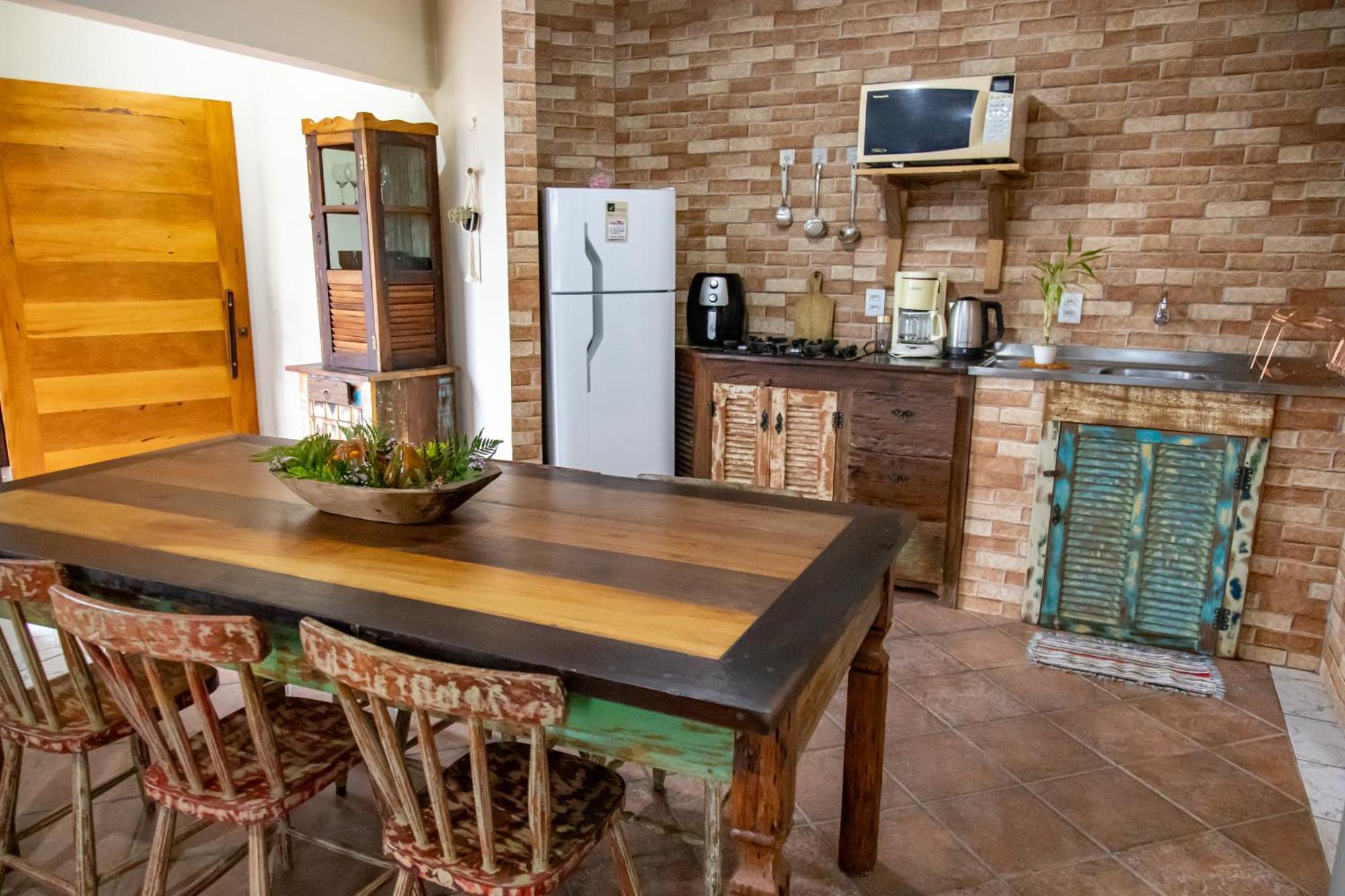 Apartment 1,5km Br 101 - 700m Praia- Aptos Equipados E Exclusivos - Com Terraco Ou Varanda - Por Do Sol - Wi-fi 600mg - Itapiruba Imbituba (Santa Catarina)